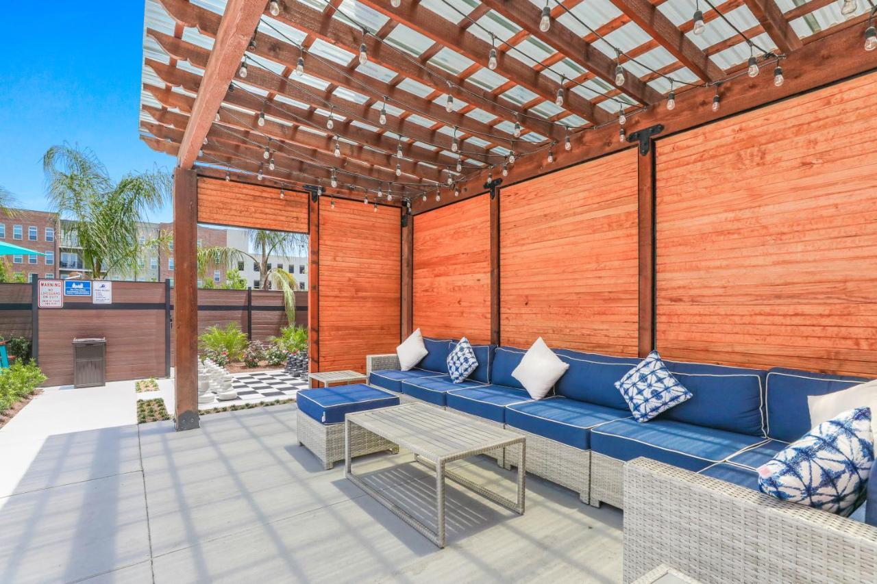 Private Townhouse In A Secure Location Villa New Orleans Luaran gambar