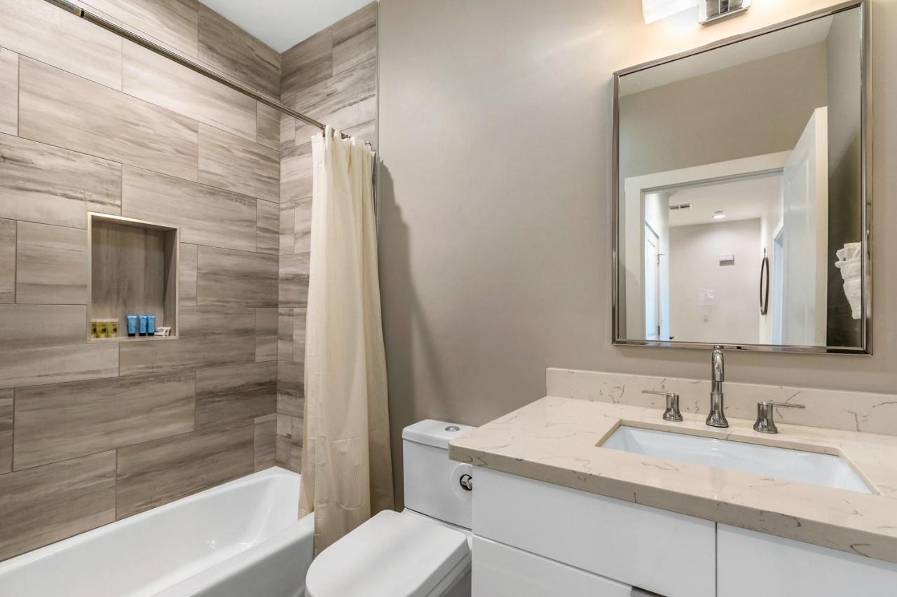 Private Townhouse In A Secure Location Villa New Orleans Luaran gambar